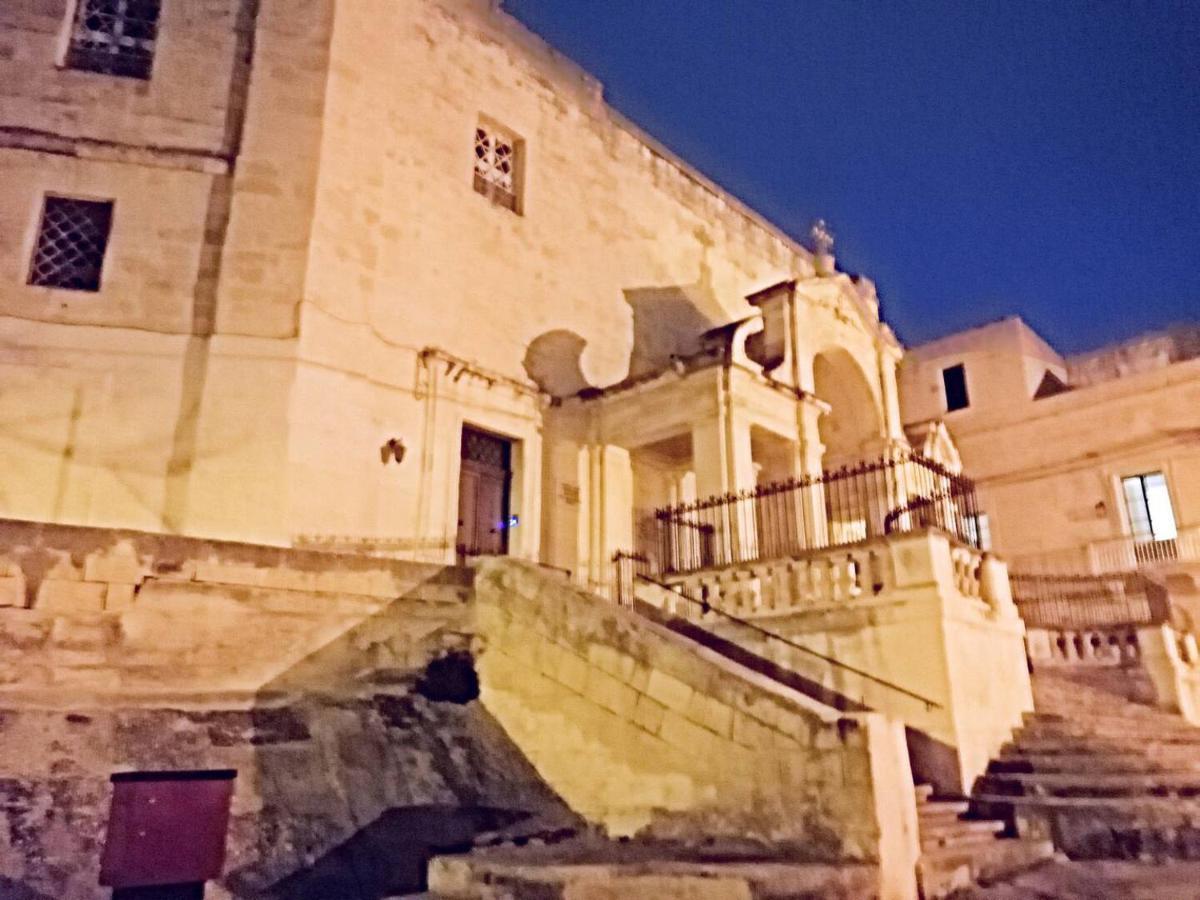 Modern Apt Kalkara Seafront! エクステリア 写真