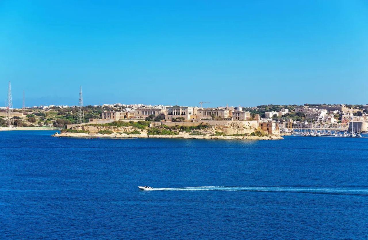 Modern Apt Kalkara Seafront! エクステリア 写真