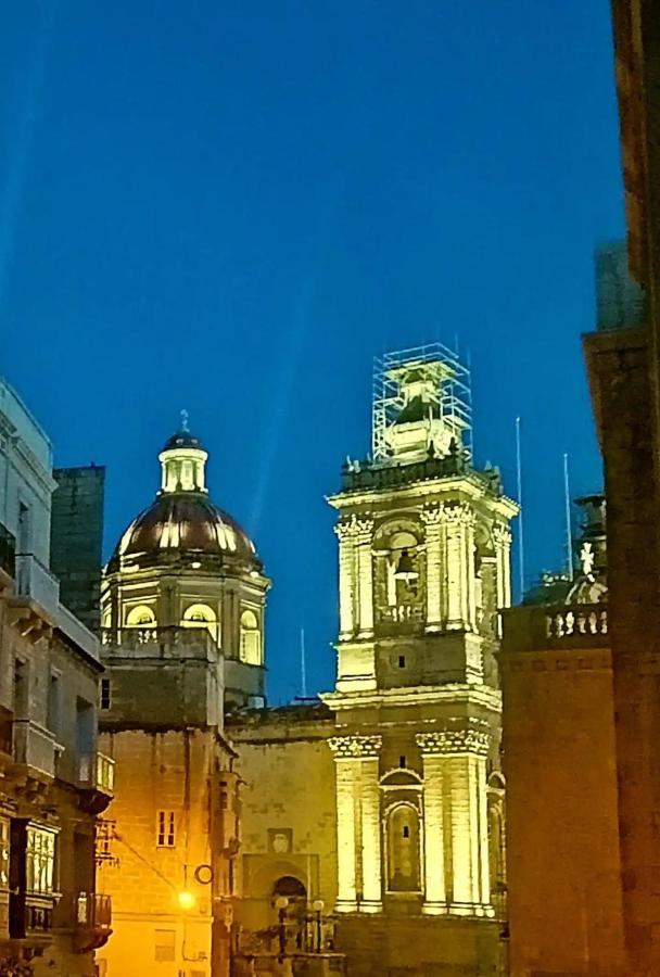Modern Apt Kalkara Seafront! エクステリア 写真